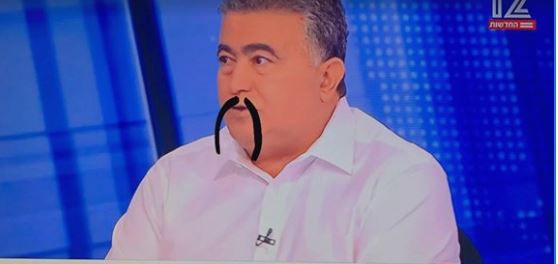 קורע: הרשת התגלחה על השפם של עמיר פרץ