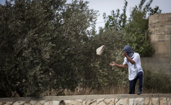 פיגוע אבנים סמוך ליישוב כרמי צור בגוש עציון