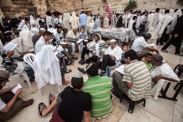 ט' באב שחל בשבת: כל התשובות לכל השאלות
