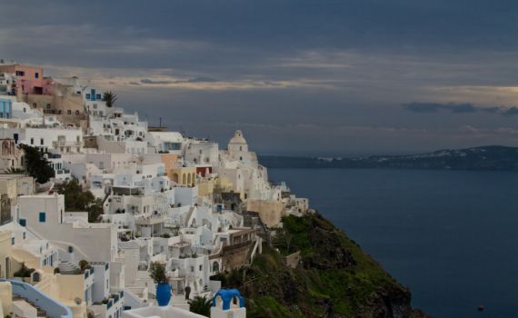 אסון ביוון: ישראלית נהרגה בתאונת טרקטורון בסנטוריני