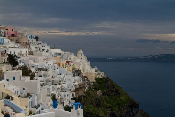 אסון ביוון: ישראלית נהרגה בתאונת טרקטורון בסנטוריני