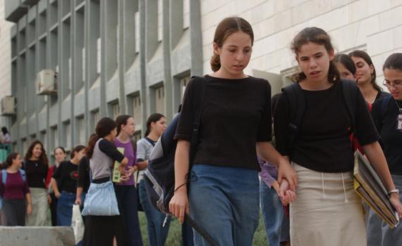 הלם באולפנא; המנהל פרש במפתיע: "תתפללו עליי"