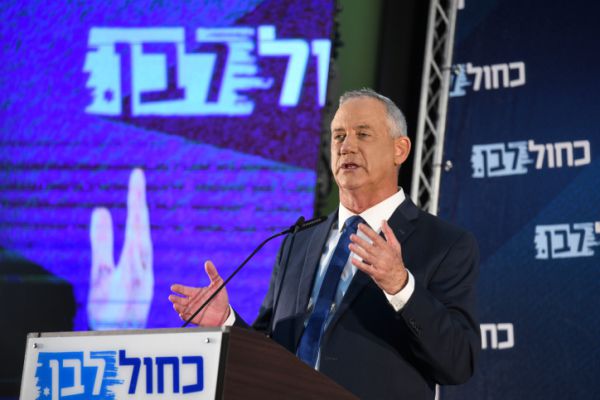 'כחול לבן' תחתום על הסכם עודפים עם 'ישראל ביתנו'