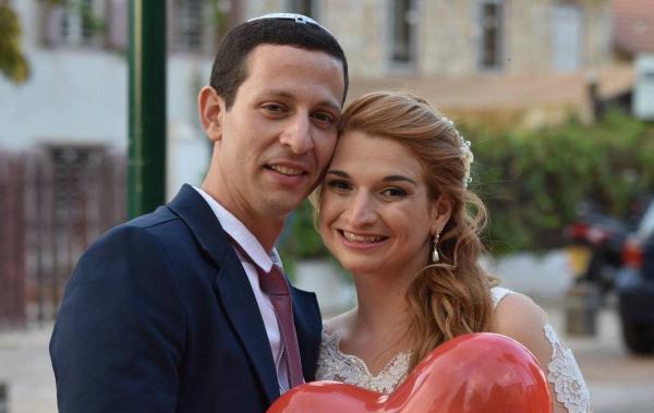 "דת לא הייתה סיבה מספיק טובה לוותר": זוגות מעורבים משתפים