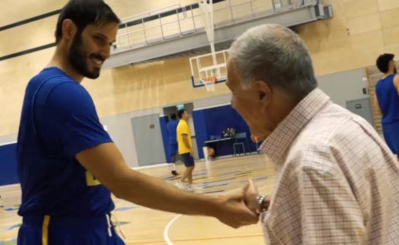 צפו: אימון בכורה למכבי ת"א בכדורסל עם כספי