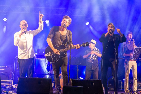 צפו: מיטב אמני ישראל הגיעו לחזק את בית אל