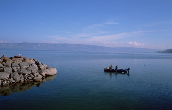 התנגשות סירה בכנרת: 2 פצועות בהן 1 קשה
