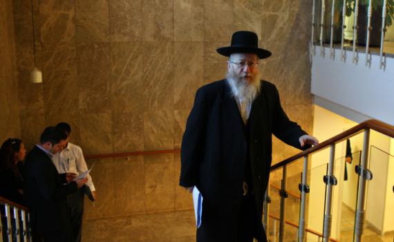 ליצמן קורא לגנץ: "תתנער פומבית מהקמפיין של לפיד"