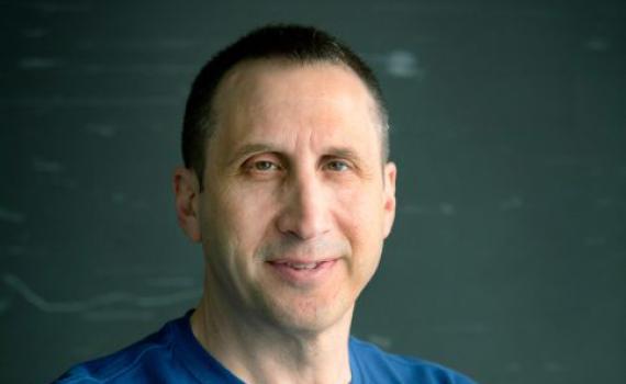 דרמה בכדורסל: דיוויד בלאט פוטר מאולימיפיאקוס