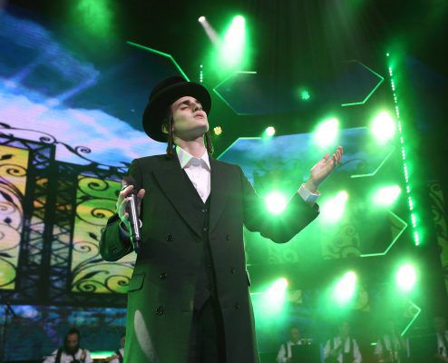 הזמר שטיינמץ על ההחלטה: "נשמח כפי דרך התורה"