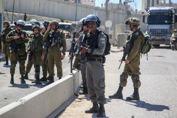 מחבל ניסה לפוצץ מטען בביהמ"ש הצבאי בשומרון