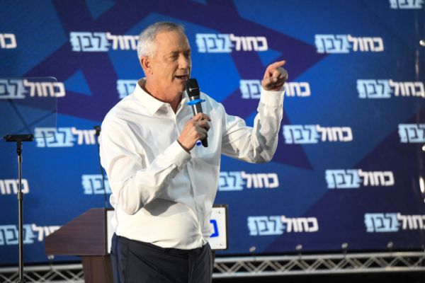גנץ: "ומי מינה את השרים בקבינט הטוויטר?"