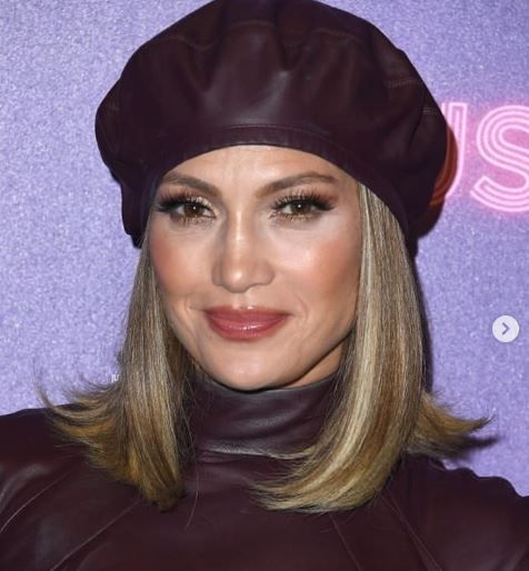 צנועה וחסודה: הבחירה המפתיעה של ג'ניפר לופז