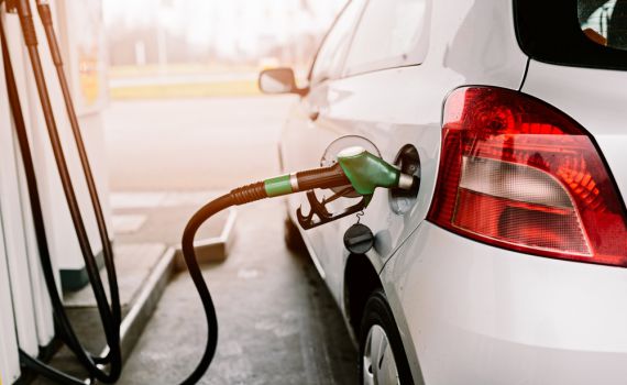 החל מהלילה: עלייה נוספת במחיר הדלק