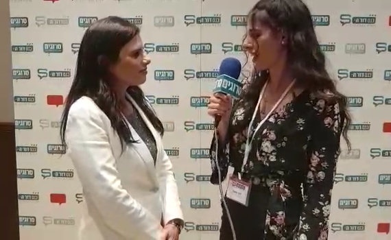צפו: מאחורי הקלעים של כנס סרוגים עם הפוליטיקאים