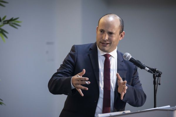 בנט: "להקים ממשלת אחדות בראשות נתניהו"