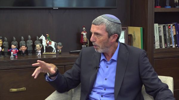 הרב רפי לכחול לבן: "גלו אחריות ובואו לאחדות"