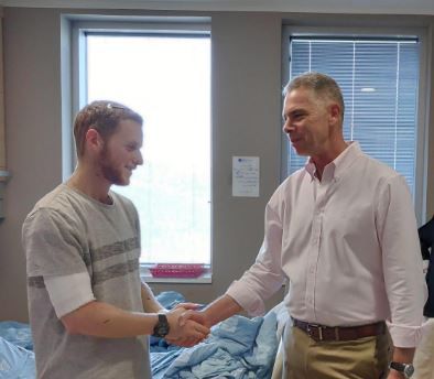 הפיגוע הקשה בדולב: דביר שנרב שוחרר מבית החולים