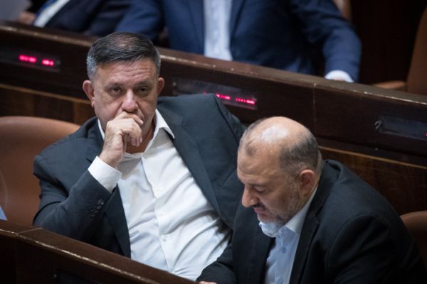 גבאי מכה על חטא: מתחרט שלא נכנסתי לממשלה