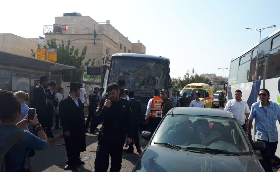 9 פצועים בהתנגשות אוטובוסים בבית"ר עלית