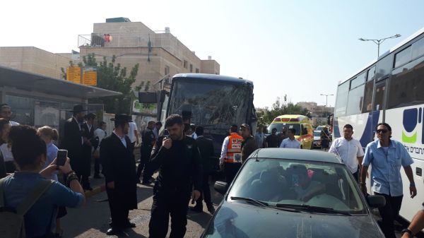 9 פצועים בהתנגשות אוטובוסים בבית"ר עלית