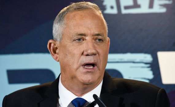 מישהו חייב לגלות לגנץ את מצבו הפוליטי האמיתי