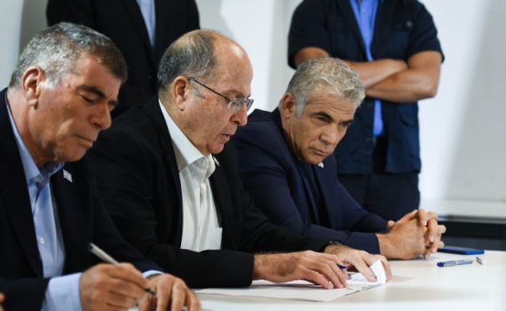 בלי ליברמן: זו הממשלה שגנץ מתכנן להקים