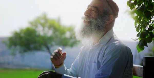 פותח 'בשמחה': אריאל זילבר חושף את האלבום החדש