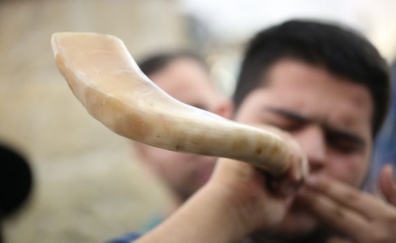 צפו: מה זה אלול? ומה לימד וחידש הרב קוק?