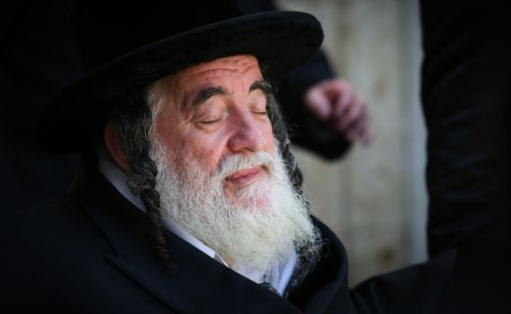 האדמ"ור מויז'ניץ: "מהרסי הדת רוצים להביא שואה"