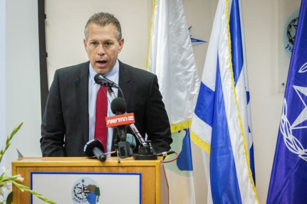 גלעד ארדן: "צריך להמתין, יש רוב ממליצים לנתניהו"