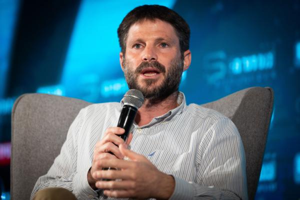 סמוטריץ': רה"מ הכריע – לא הנגשת המערה ולא השוק