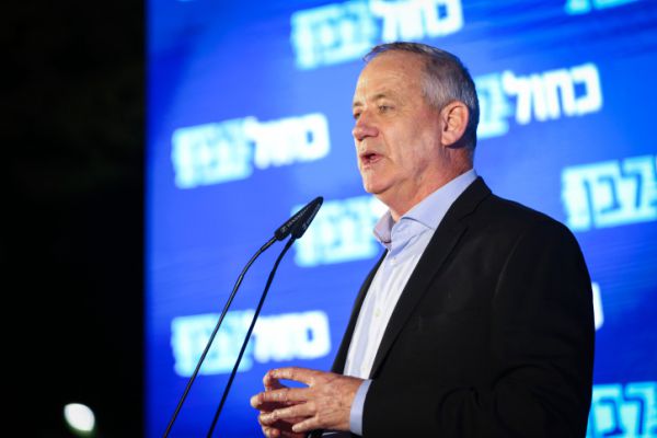 גנץ: "מוכן להקים ממשלת אחדות רחבה בראשותי"