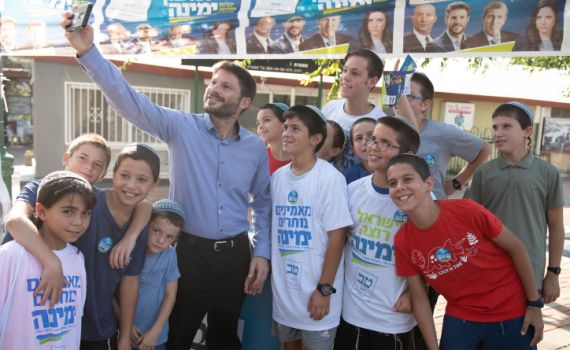 דאגה מאחוזי ההצבעה ביו"ש "מבצע הקש בדלת"
