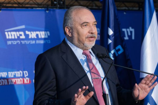 ליברמן: "אם הליכוד יפנה אלינו אנחנו מוכנים למו"מ"