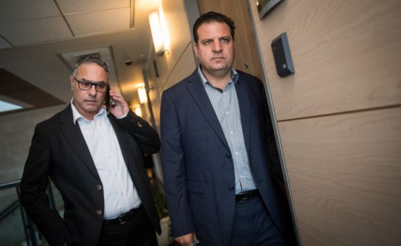 יו"ר בל"ד סותר את איימן עודה "לא בגלל כחול לבן"