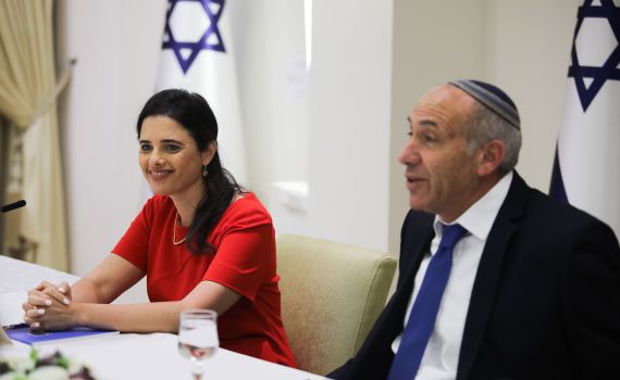 מוטי יוגב לסרוגים: עוד יהיו דיונים על פיצול ימינה