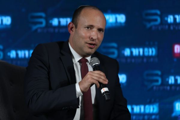 נפתלי בנט בכנס סרוגים: "הפעם לא ניפול לגעוואלד"