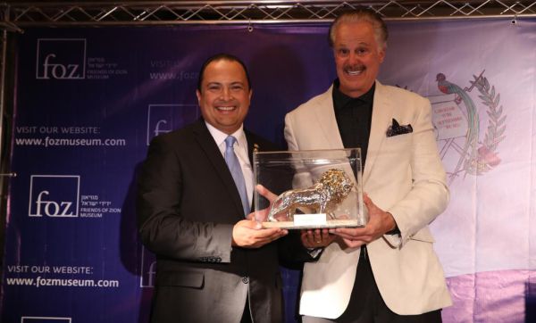 לאחר מעבר השגרירות: גואטמלה חוגגת עצמאות