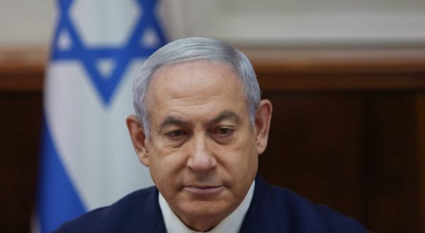 נתניהו: "הכל בסטורי- אז בקלפיות אי אפשר לצלם?"