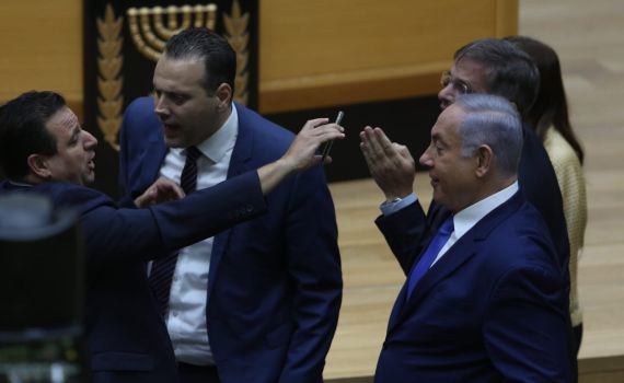 כמעט מכות במליאה: איימן עודה מול חברי הליכוד. צפו