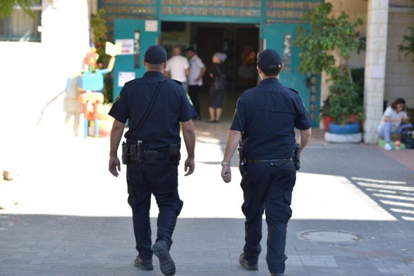 יום הבוחר: זיופים, פייק וצו מניעה לאוטו גלידה