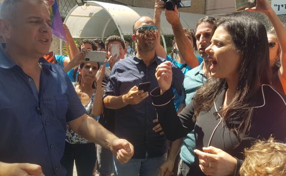 צפו: "אתה מסית". עימות בין איילת שקד לניצן הורוביץ