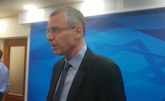 לוין: "מנדלבליט רק יועץ", פרץ: "נצביע בעד החוק"