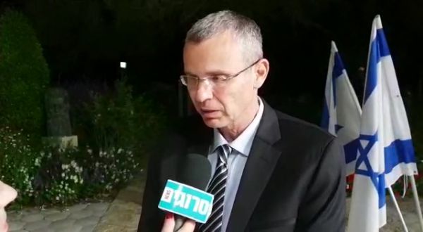 יריב לוין לסרוגים: "לגנץ אין ברירה, הוא יאלץ להתפשר"