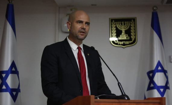 אמיר אוחנה: "לא חוזר בי מאף מילה"