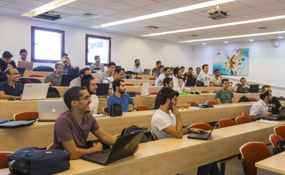 5,000 סטודנטים פתחו שנה במרכז האקדמי לב