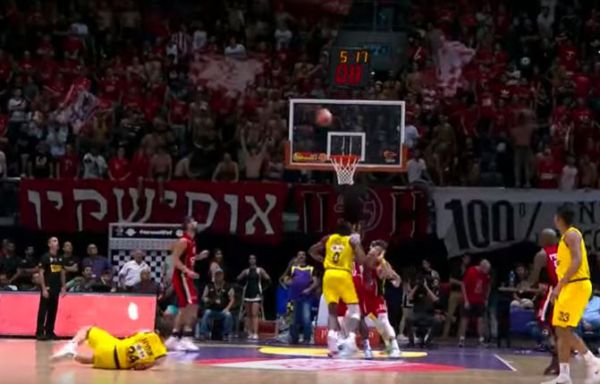 הפועל חולון ניצחה במשחק הפתיחה של עונת הכדורסל