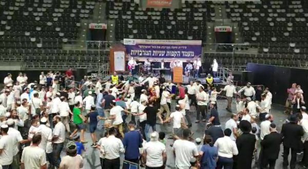 כך תחגגו שמחת תורה כהלכתו, מבלי להפר את ההנחיות