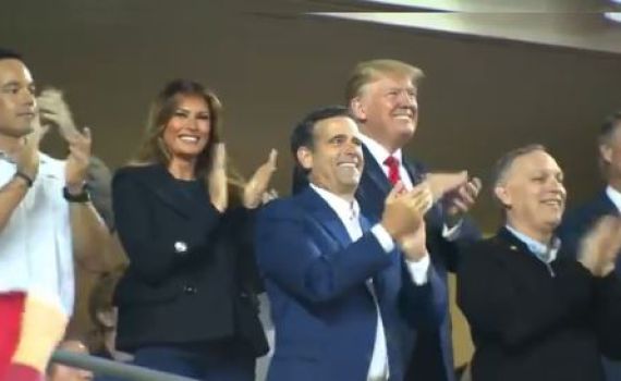 צפו בתיעוד: טראמפ התקבל בבוז במשחק בייסבול